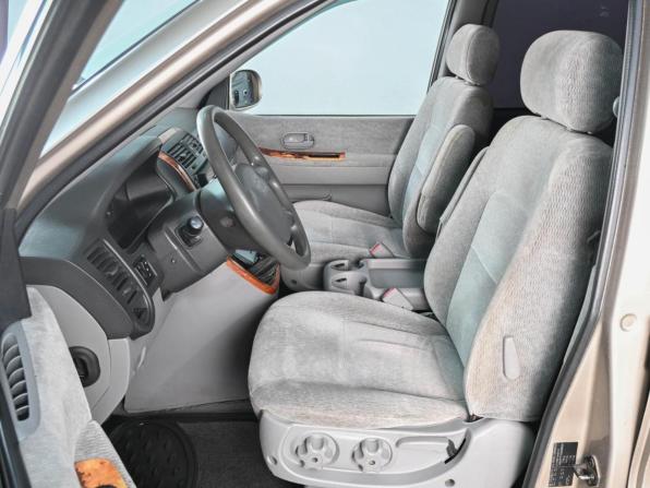 Kia Carnival I Рестайлинг с пробегом 2003 года, цена 485 000 рублей, 322057 км, минивэн, Автокод Объявления