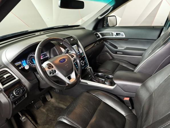 Ford Explorer V с пробегом 2013 года, цена 1 197 000 рублей, 270748 км, внедорожник, Автокод Объявления