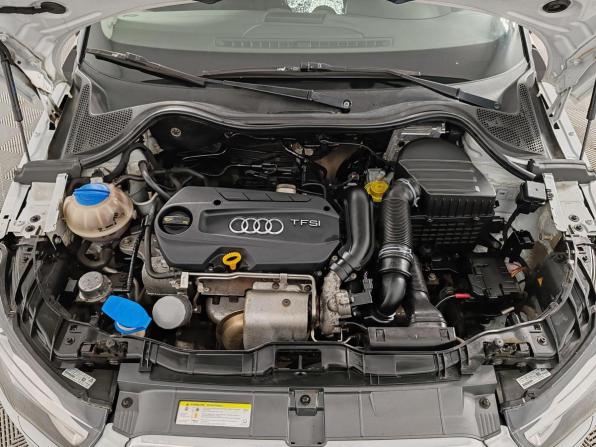 Audi A1 I (8X) с пробегом 2014 года, цена 1 220 000 рублей, 148694 км, хэтчбек, Автокод Объявления