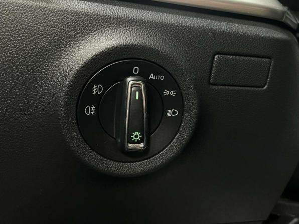 Skoda Rapid II с пробегом 2020 года, цена 1 790 000 рублей, 56127 км, лифтбек, Автокод Объявления