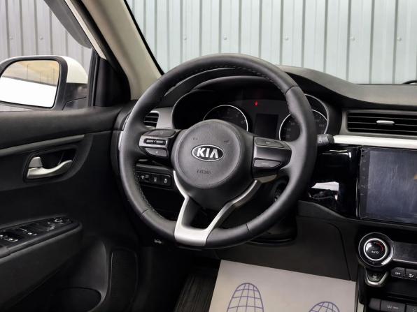 Kia Rio IV с пробегом 2018 года, цена 1 357 000 рублей, 155997 км, хэтчбек, Автокод Объявления