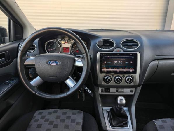 Ford Focus II Рестайлинг с пробегом 2011 года, цена 587 000 рублей, 239427 км, хэтчбек, Автокод Объявления