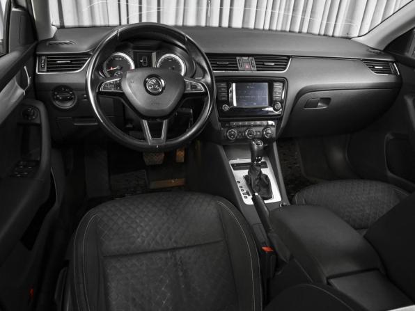Skoda Octavia III (A7) с пробегом 2016 года, цена 1 220 000 рублей, 262642 км, лифтбек, Автокод Объявления