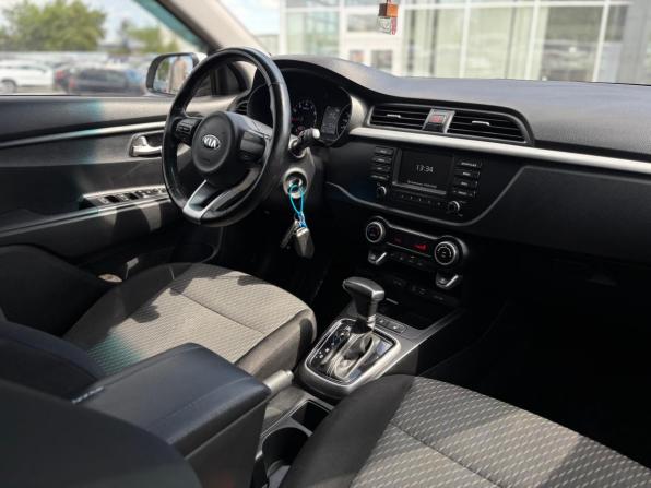 Kia Rio IV с пробегом 2018 года, цена 1 410 000 рублей, 121817 км, седан, Автокод Объявления