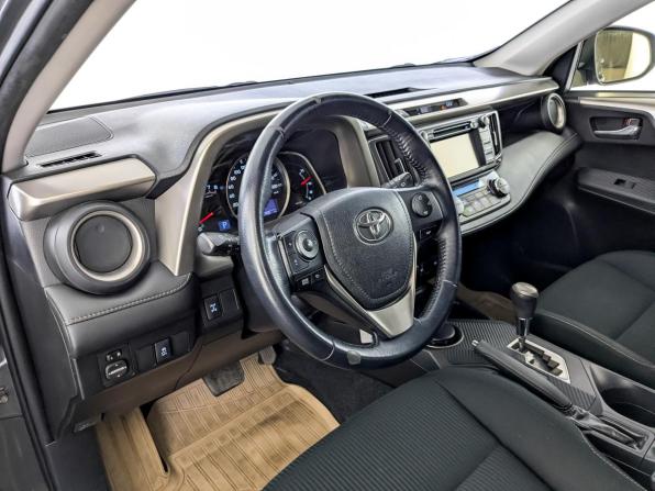 Toyota RAV4 IV (XA40) с пробегом 2013 года, цена 1 990 000 рублей, 137465 км, внедорожник, Автокод Объявления