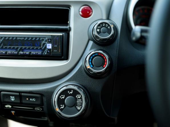 Honda Fit II с пробегом 2013 года, цена 919 000 рублей, 59100 км, хэтчбек, Автокод Объявления