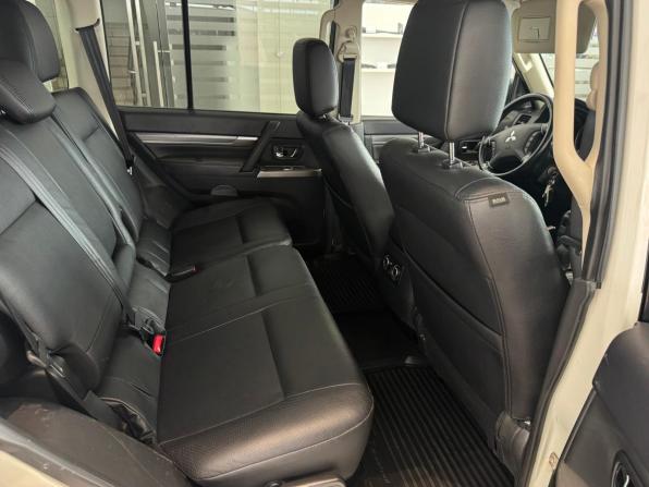Mitsubishi Pajero IV Рестайлинг 1 с пробегом 2014 года, цена 2 599 000 рублей, 65114 км, внедорожник, Автокод Объявления