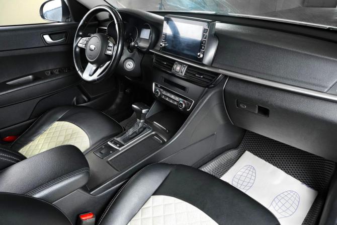 Kia Optima IV Рестайлинг с пробегом 2020 года, цена 2 159 000 рублей, 116000 км, седан, Автокод Объявления