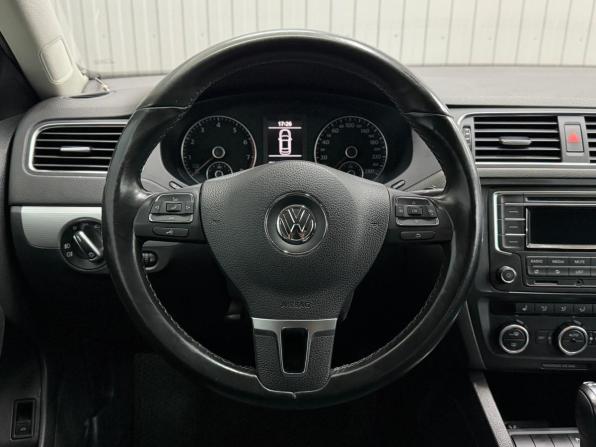 Volkswagen Jetta VI с пробегом 2013 года, цена 1 280 000 рублей, 116349 км, седан, Автокод Объявления