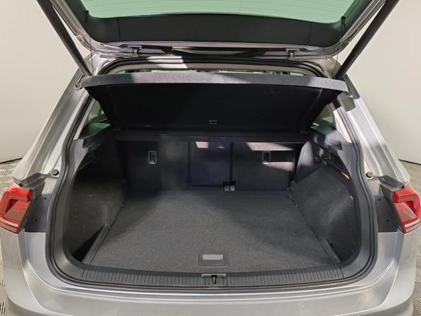 Volkswagen Tiguan II с пробегом 2018 года, цена 2 649 000 рублей, 92928 км, внедорожник, Автокод Объявления