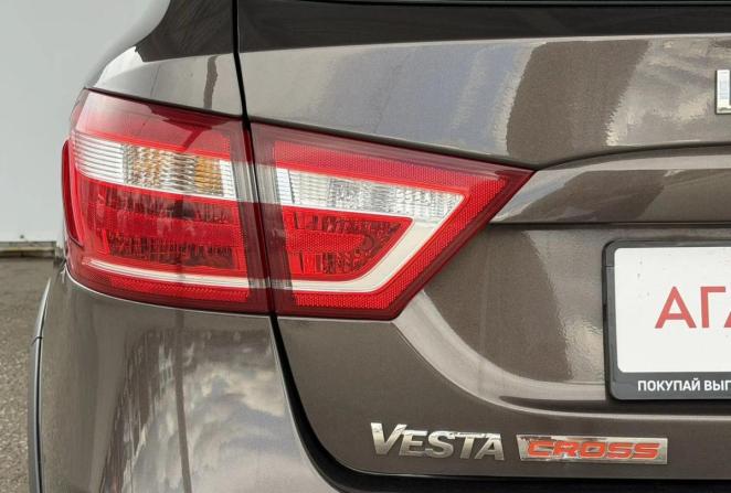 Lada (ВАЗ) Vesta I с пробегом 2018 года, цена 985 000 рублей, 81316 км, универсал, Автокод Объявления