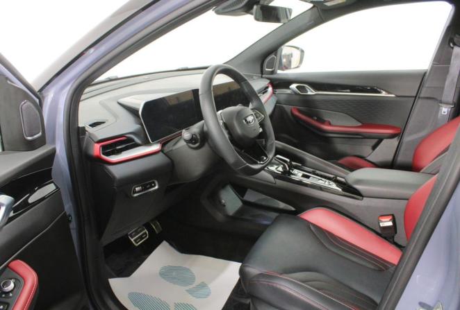 Geely Coolray I Рестайлинг с пробегом 2024 года, цена 2 235 000 рублей, 6758 км, внедорожник, Автокод Объявления