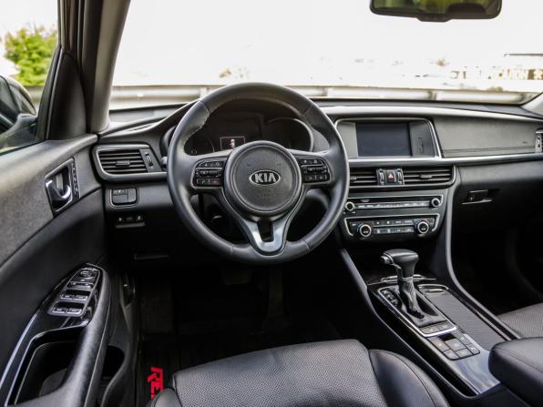Kia Optima IV с пробегом 2017 года, цена 1 698 000 рублей, 91338 км, седан, Автокод Объявления
