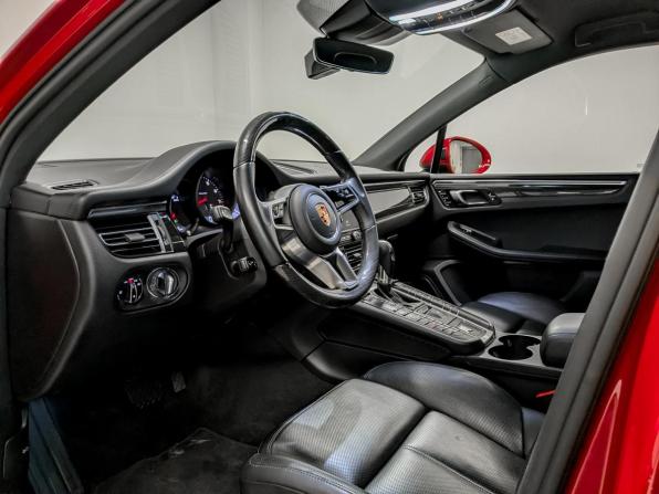 Porsche Macan I Рестайлинг с пробегом 2021 года, цена 5 800 000 рублей, 37383 км, внедорожник, Автокод Объявления