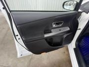 Toyota Prius Alpha I (ZVW40/41) Рестайлинг Краснодар  - изображение 39