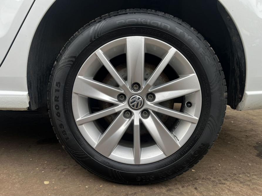 Volkswagen Polo V Рестайлинг Москва  - изображение 9