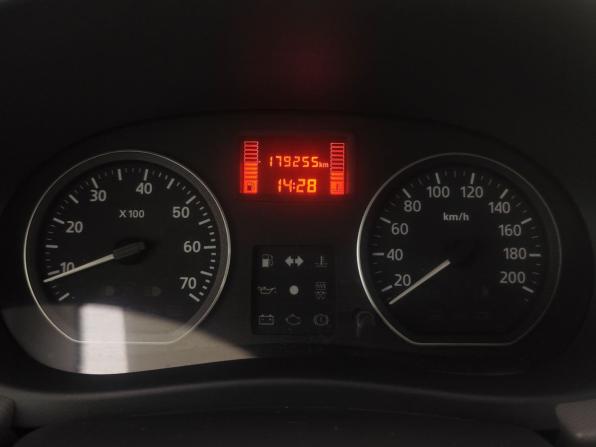 Renault Sandero I с пробегом 2013 года, цена 475 000 рублей, 179254 км, хэтчбек, Автокод Объявления
