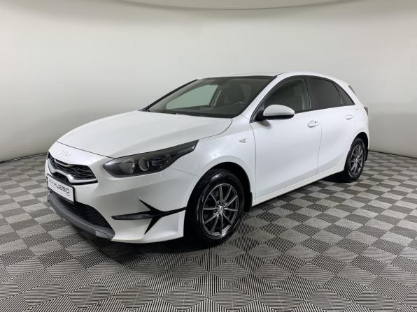 Kia Ceed III Рестайлинг с пробегом 2022 года, цена 2 080 000 рублей, 97666 км, универсал, Автокод Объявления