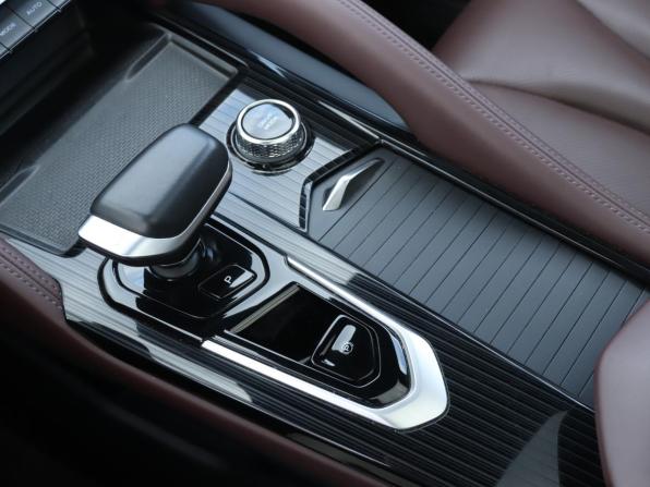 Geely Monjaro I с пробегом 2023 года, цена 3 170 000 рублей, 51215 км, внедорожник, Автокод Объявления