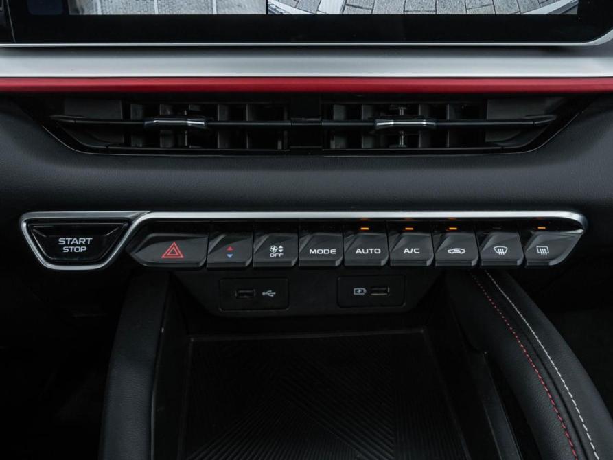 Geely Coolray I Рестайлинг Ставрополь  - изображение 17