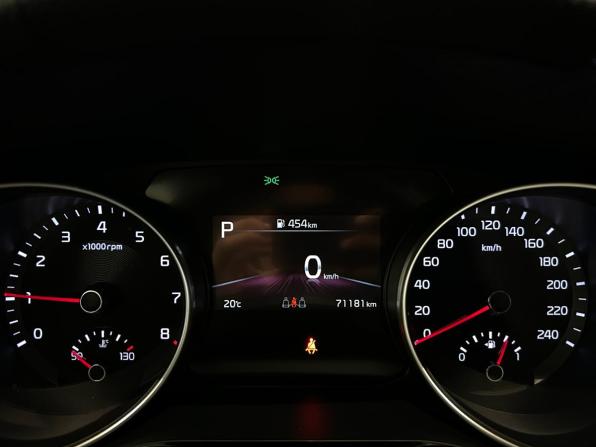 Kia Ceed III Рестайлинг с пробегом 2022 года, цена 2 299 000 рублей, 71179 км, универсал, Автокод Объявления