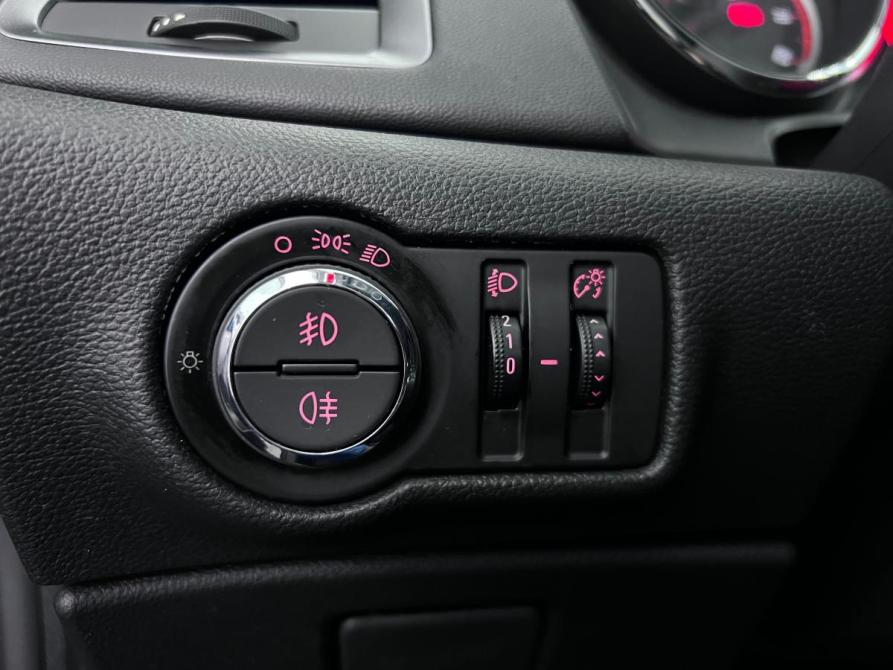 Opel Astra J Рестайлинг Ростов-на-Дону  - изображение 14