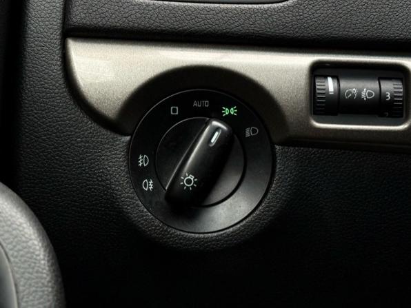 Skoda Yeti I Рестайлинг с пробегом 2014 года, цена 1 349 000 рублей, 238432 км, внедорожник, Автокод Объявления