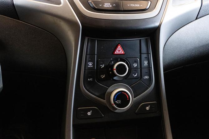 Hyundai Elantra V (MD) с пробегом 2014 года, цена 1 080 000 рублей, 188593 км, седан, Автокод Объявления