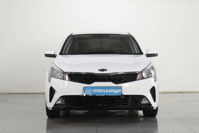 Kia Rio IV Рестайлинг с пробегом 2021 года, цена 1 779 000 рублей, 80300 км, седан, Автокод Объявления