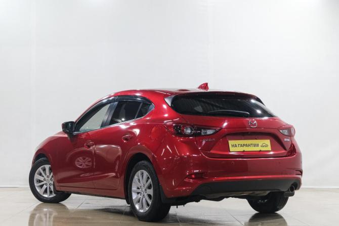 Mazda Axela III с пробегом 2017 года, цена 1 549 000 рублей, 118000 км, хэтчбек, Автокод Объявления