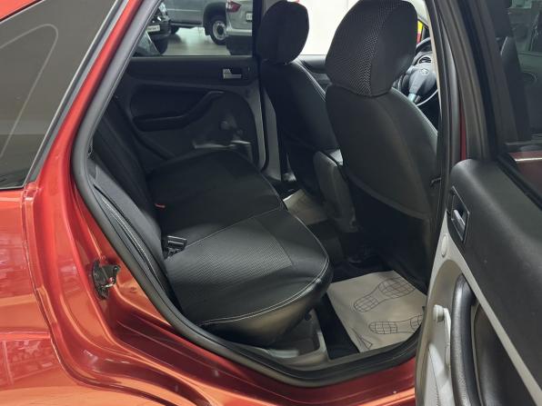 Ford Focus II Рестайлинг с пробегом 2010 года, цена 635 000 рублей, 138670 км, седан, Автокод Объявления