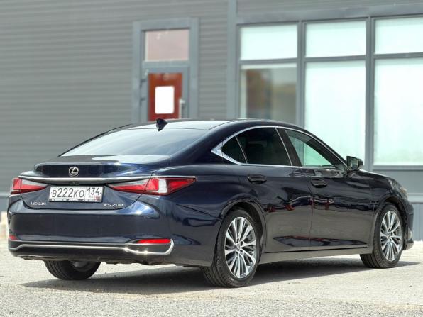 Lexus ES VII с пробегом 2018 года, цена 3 195 000 рублей, 174515 км, седан, Автокод Объявления