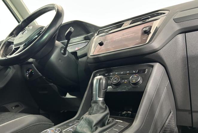 Volkswagen Tiguan II с пробегом 2018 года, цена 2 870 000 рублей, 158402 км, внедорожник, Автокод Объявления