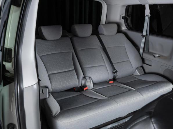 Hyundai H-1 II Рестайлинг с пробегом 2018 года, цена 2 699 000 рублей, 120312 км, минивэн, Автокод Объявления