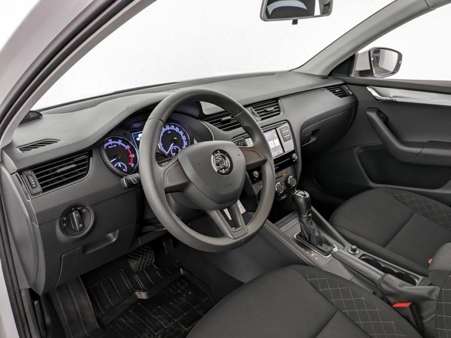 Skoda Octavia III (A7) Рестайлинг Москва  - изображение 16
