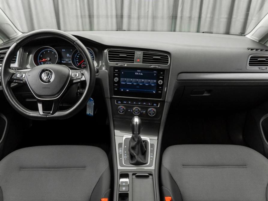 Volkswagen Golf VII Рестайлинг Москва  - изображение 11