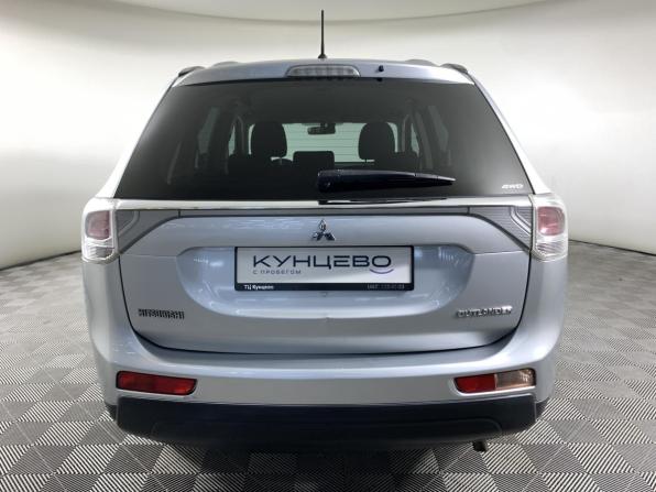 Mitsubishi Outlander III с пробегом 2012 года, цена 1 498 000 рублей, 50000 км, внедорожник, Автокод Объявления