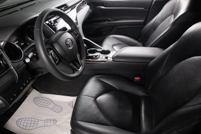 Toyota Camry VIII (XV70) с пробегом 2019 года, цена 2 799 000 рублей, 169098 км, седан, Автокод Объявления
