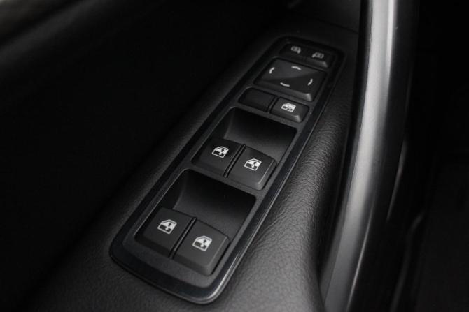 Lada (ВАЗ) Vesta I Рестайлинг (NG) с пробегом 2023 года, цена 1 290 000 рублей, 40064 км, седан, Автокод Объявления