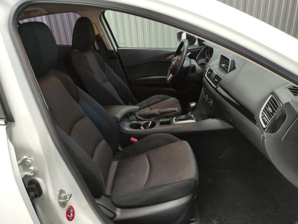 Mazda 3 III (BM) с пробегом 2014 года, цена 1 275 000 рублей, 118183 км, седан, Автокод Объявления
