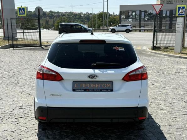 Ford Focus III с пробегом 2014 года, цена 690 000 рублей, 274861 км, универсал, Автокод Объявления