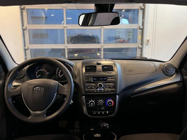 Lada (ВАЗ) Granta I Рестайлинг с пробегом 2019 года, цена 375 000 рублей, 248197 км, седан, Автокод Объявления