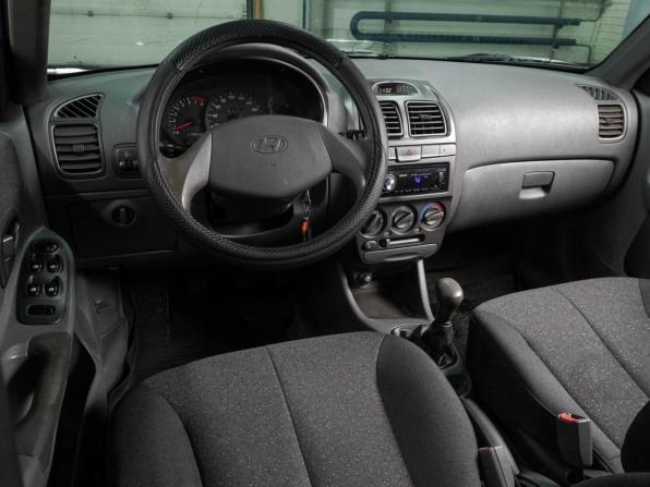 Hyundai Accent II Рестайлинг с пробегом 2005 года, цена 369 000 рублей, 181892 км, седан, Автокод Объявления