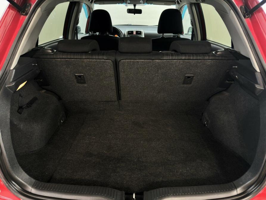 Toyota Auris I Москва  - изображение 12