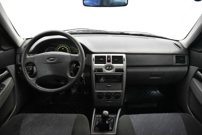 Lada (ВАЗ) Priora I с пробегом 2009 года, цена 330 000 рублей, 131361 км, седан, Автокод Объявления