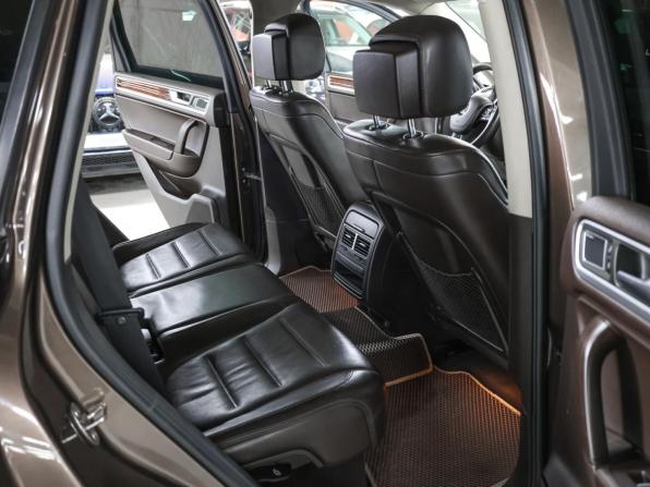 Volkswagen Touareg II с пробегом 2011 года, цена 1 698 000 рублей, 328524 км, внедорожник, Автокод Объявления