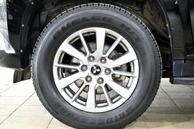 Mitsubishi Pajero Sport III с пробегом 2018 года, цена 3 099 000 рублей, 89000 км, внедорожник, Автокод Объявления