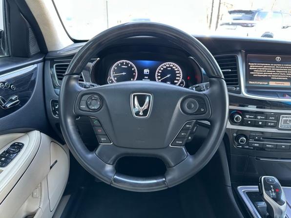 Hyundai Equus II Рестайлинг с пробегом 2015 года, цена 1 399 000 рублей, 191016 км, седан, Автокод Объявления