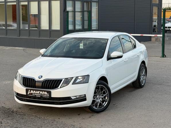 Skoda Octavia III (A7) Рестайлинг с пробегом 2018 года, цена 1 599 000 рублей, 188290 км, лифтбек, Автокод Объявления