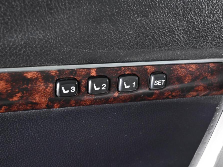 Toyota Land Cruiser 200 Series Рестайлинг 1 Ростов-на-Дону  - изображение 25